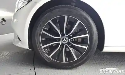 Mercedes-Benz C-Class 2019 2.0 Автомат в Москве № 141445, миниатюра 6