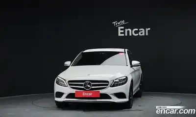 Mercedes-Benz C-Class 2019 2.0 Автомат в Москве № 141445, миниатюра 10