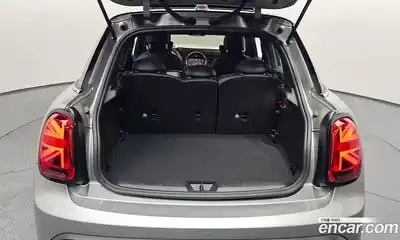 Mini Cooper 2024 2.0 Автомат в Москве № 144084, миниатюра 12