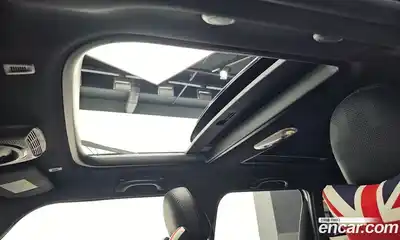 Mini Cooper 2024 2.0 Автомат в Москве № 144084, миниатюра 2