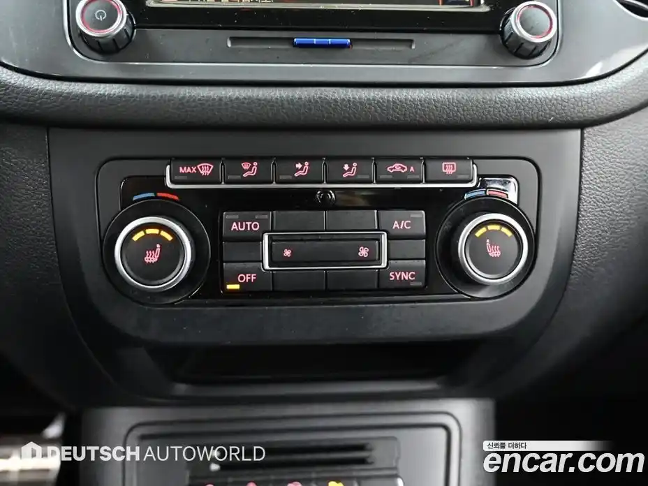 Volkswagen Tiguan 2013 2.0 Автомат в Москве № 146991, фото 17