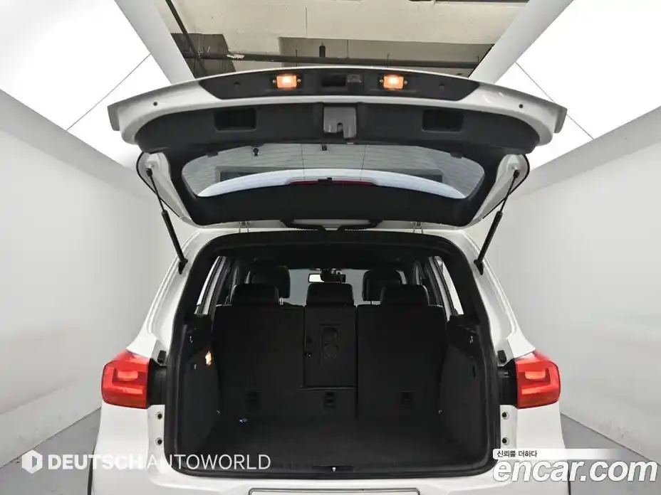 Volkswagen Tiguan 2013 2.0 Автомат в Москве № 146991, фото 20