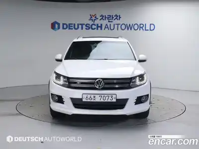 Volkswagen Tiguan 2013 2.0 Автомат в Москве № 146991, миниатюра 3
