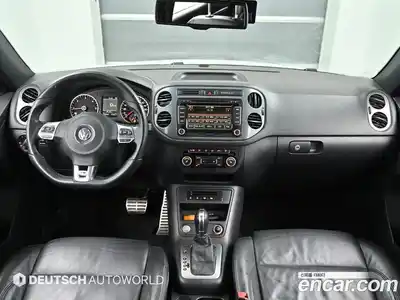 Volkswagen Tiguan 2013 2.0 Автомат в Москве № 146991, миниатюра 7