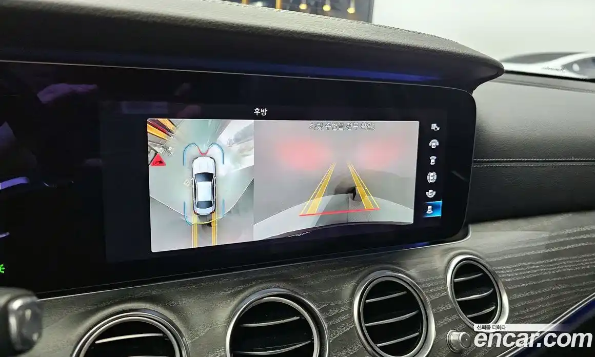 Mercedes-Benz E-Class 2021 2.0 Автомат в Москве № 150638, фото 18