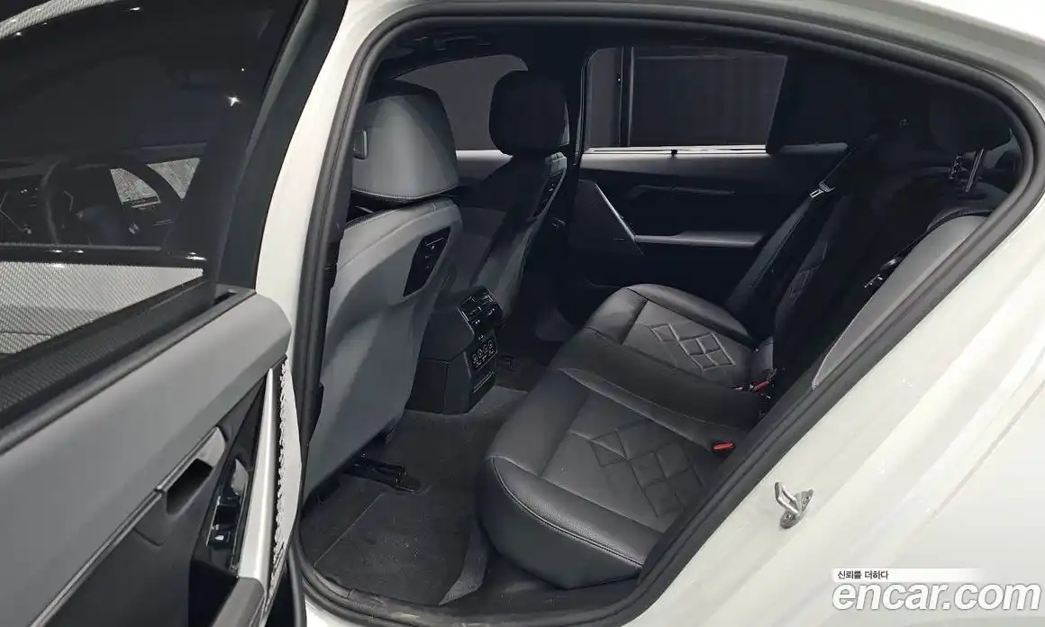 BMW 5-Series 2025 2.0 Автомат в Москве № 153466, фото 18