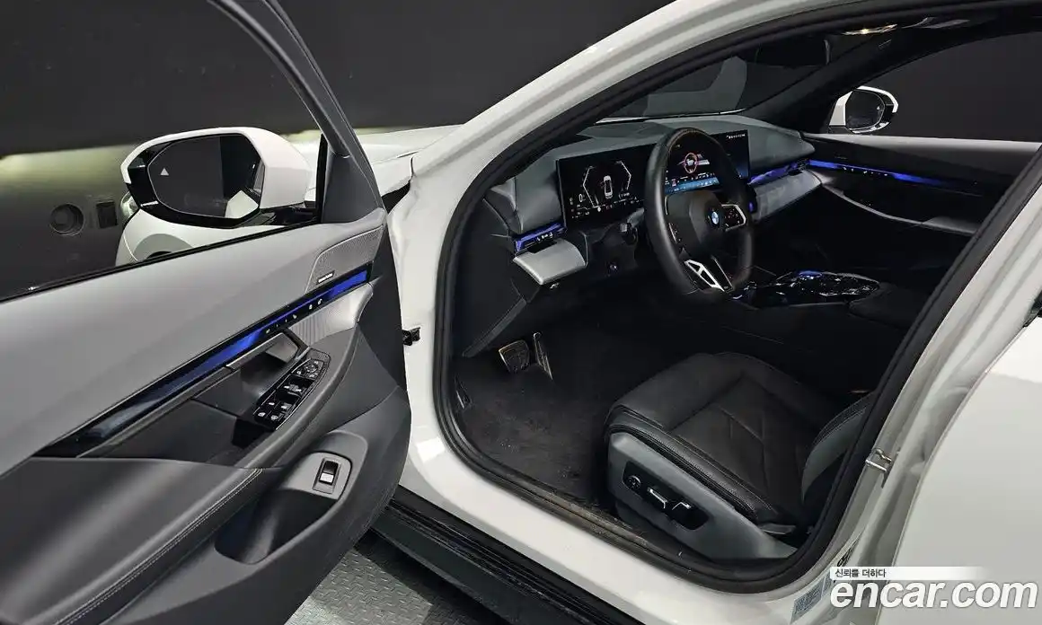 BMW 5-Series 2025 2.0 Автомат в Москве № 153466, фото 20