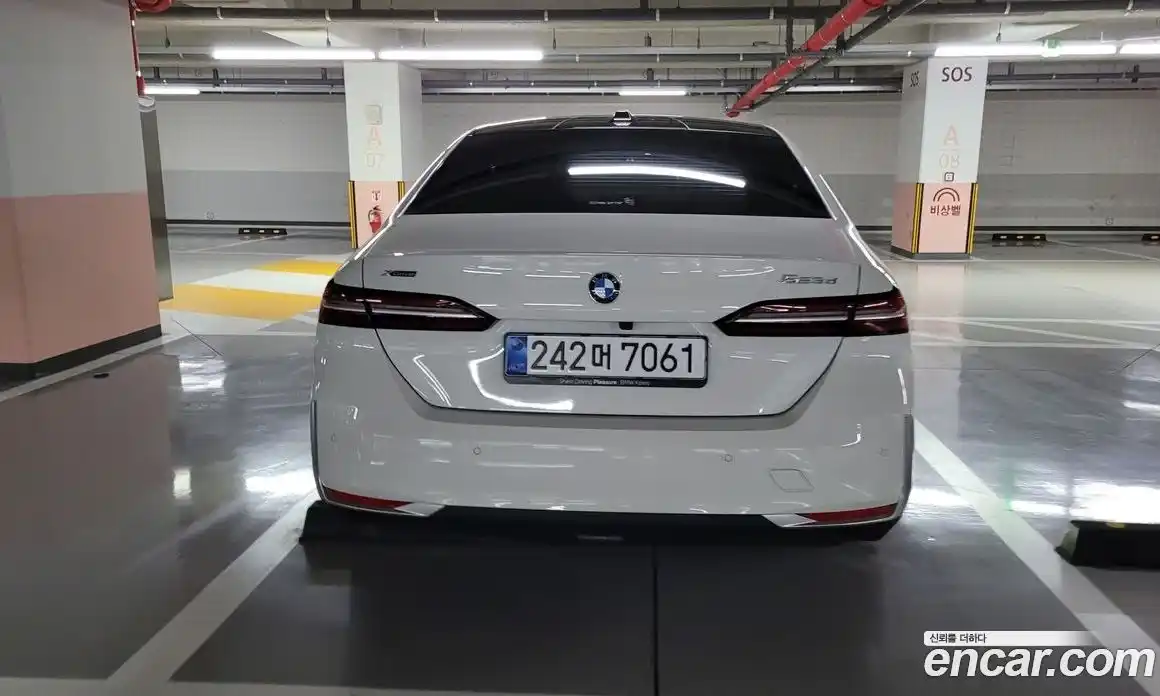 BMW 5-Series 2025 2.0 Автомат в Москве № 153703, фото 3