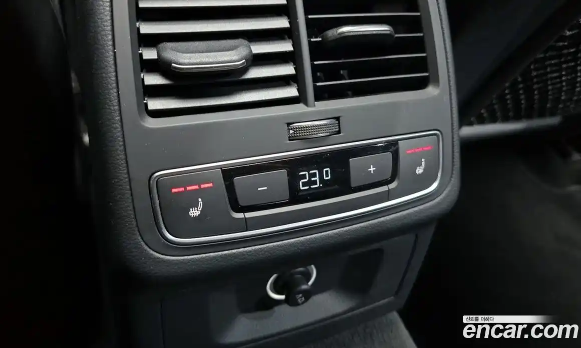 Audi A4 2020 2.0 Автомат в Москве № 154036, фото 18