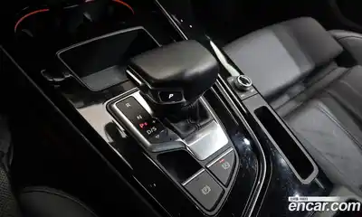 Audi A4 2020 2.0 Автомат в Москве № 154036, миниатюра 9