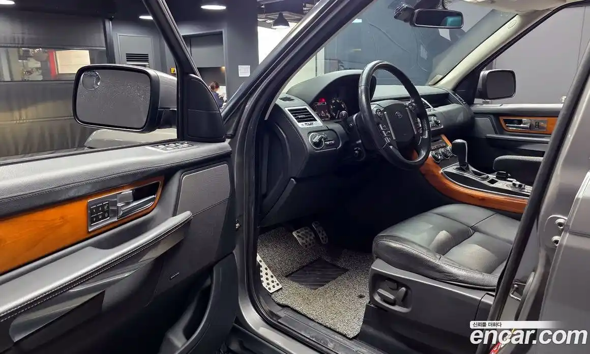 Land Rover Range-Rover Sport 2011 3.0 Автомат в Москве № 155413, фото 19