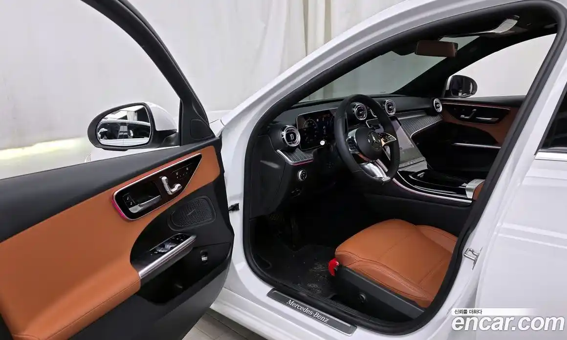 Mercedes-Benz C-Class 2025 2.0 Автомат в Москве № 160175, фото 15