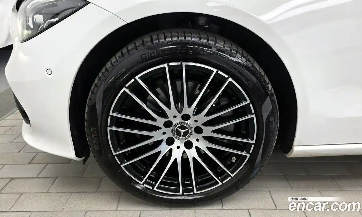 Mercedes-Benz C-Class 2025 2.0 Автомат в Москве № 160175, фото 3