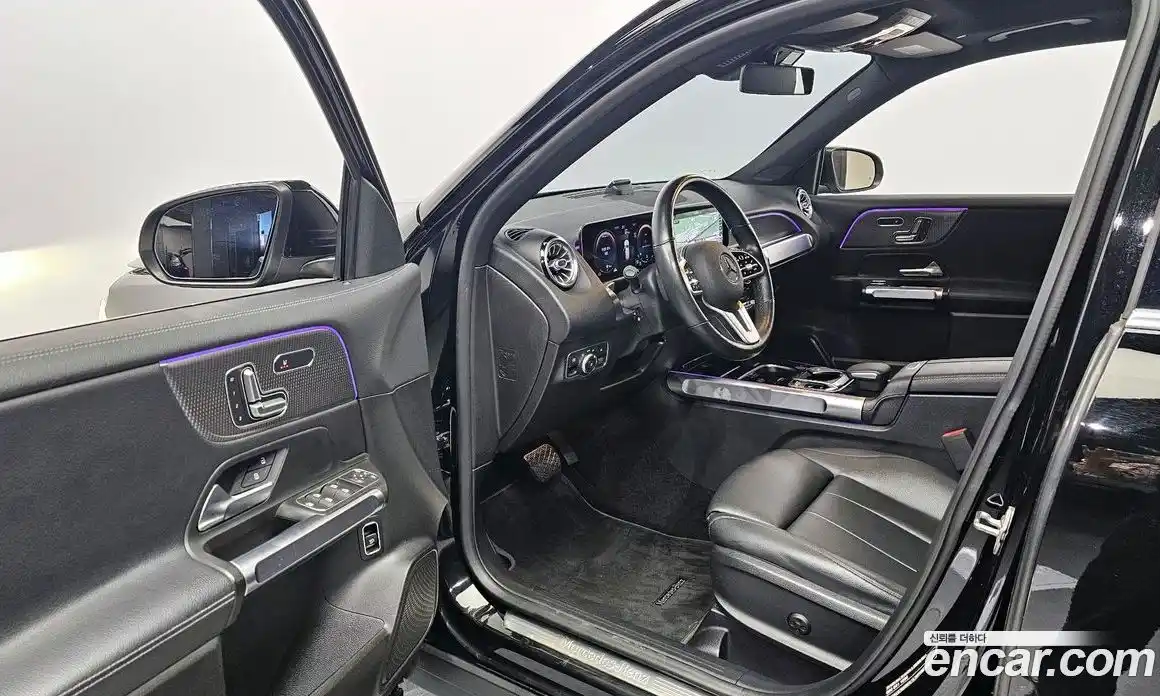 Mercedes-Benz GLB-Class 2020 2.0 Автомат в Москве № 160297, фото 1