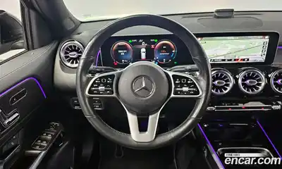 Mercedes-Benz GLB-Class 2020 2.0 Автомат в Москве № 160297, миниатюра 2