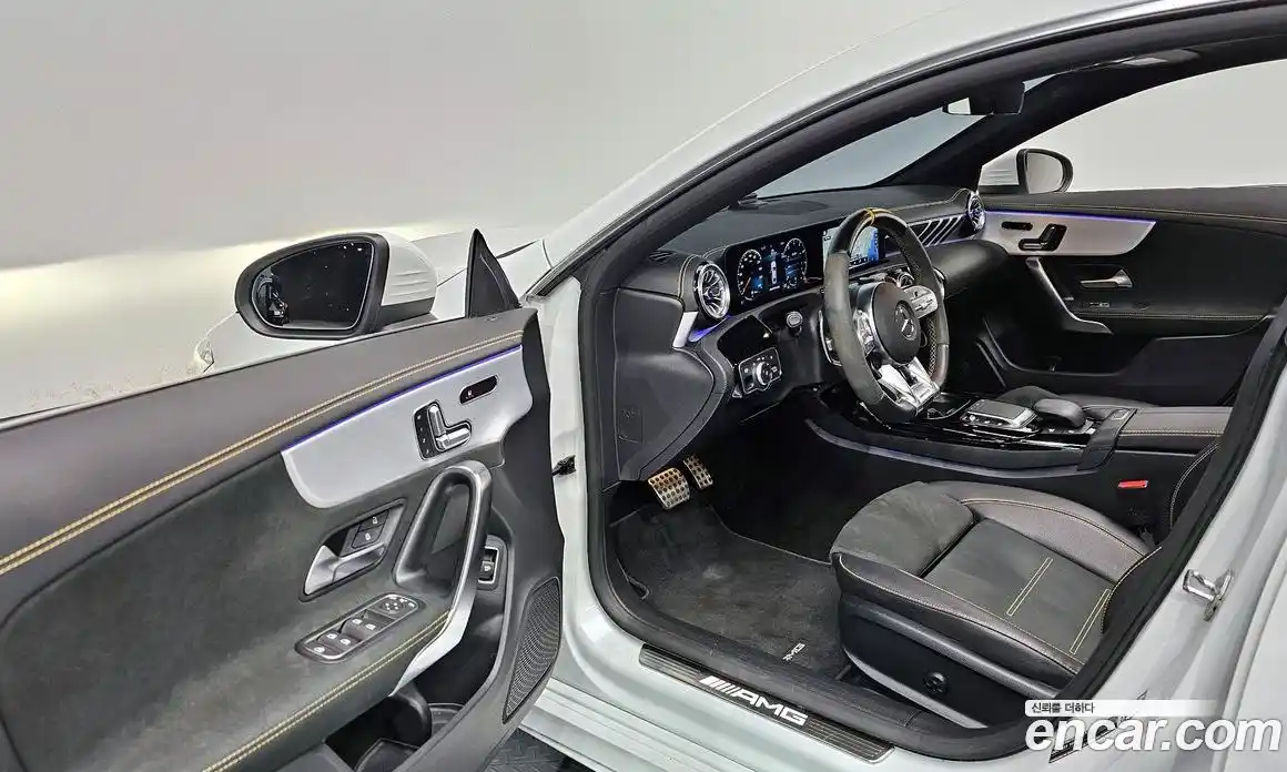 Mercedes-Benz CLA-Class 2021 2.0 Автомат в Москве № 160666, фото 11