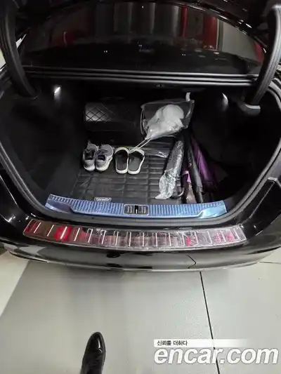 Mercedes-Benz S-Class 2023 3.0 Автомат в Москве № 160678, миниатюра 12