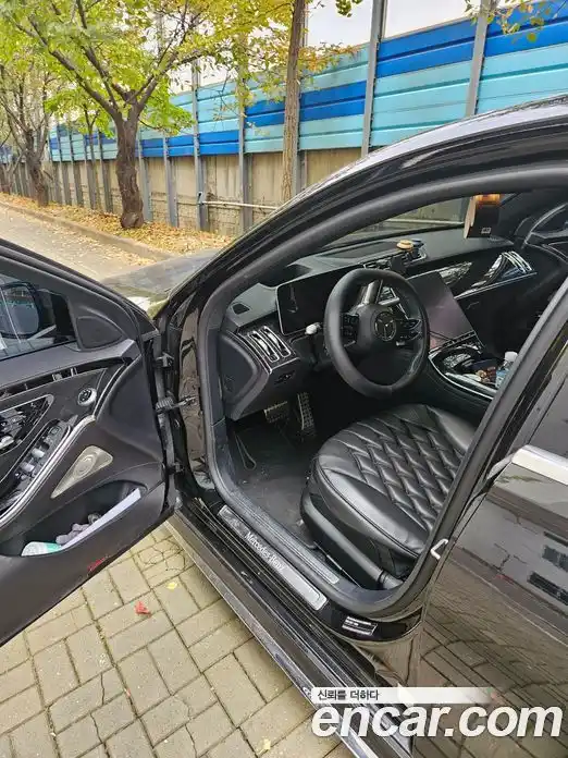 Mercedes-Benz S-Class 2023 3.0 Автомат в Москве № 160678, фото 17