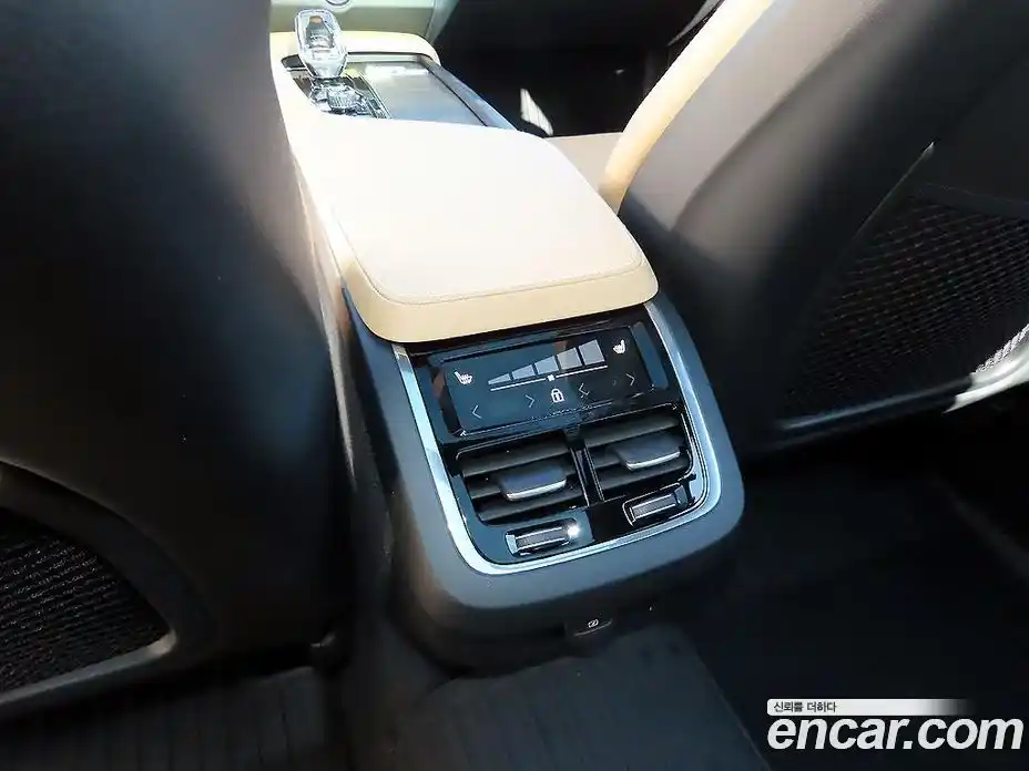 Volvo V90 2024 2.0 Автомат в Москве № 164234, фото 15