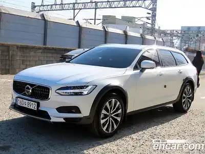 Volvo V90 2024 2.0 Автомат в Москве № 164234, миниатюра 2