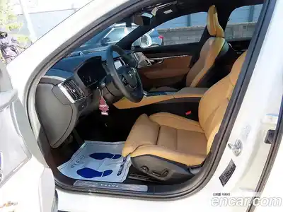Volvo V90 2024 2.0 Автомат в Москве № 164234, миниатюра 5