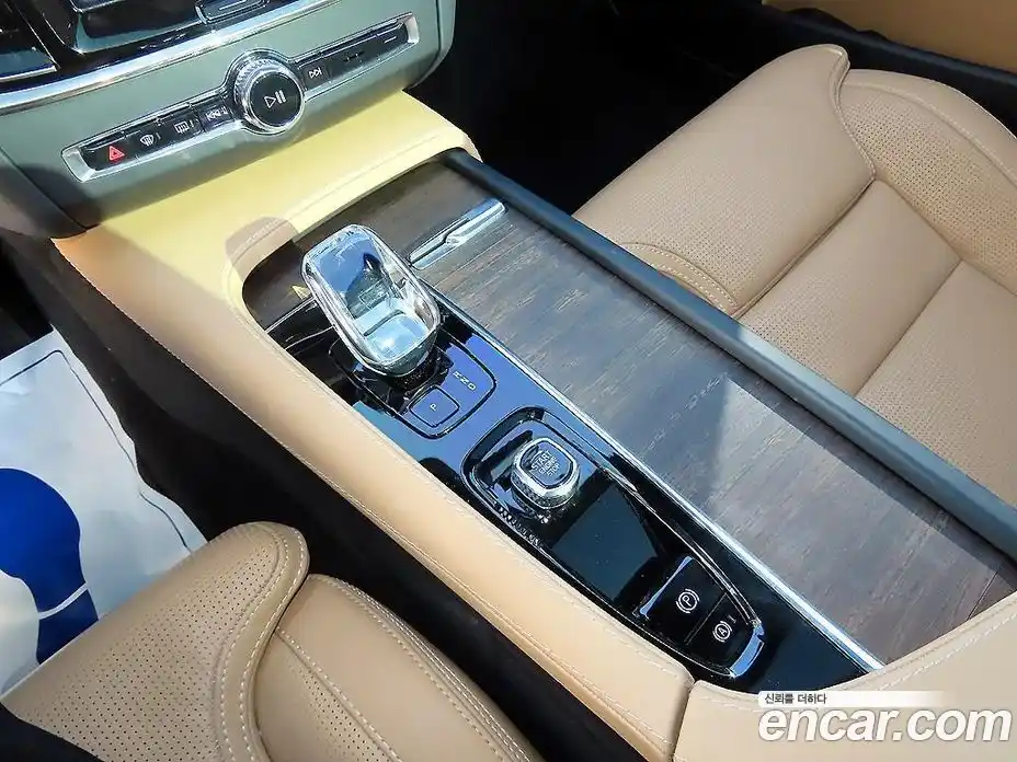 Volvo V90 2024 2.0 Автомат в Москве № 164234, фото 10