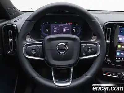 Volvo XC40 2024 1.0 Автомат в Москве № 164730, миниатюра 11