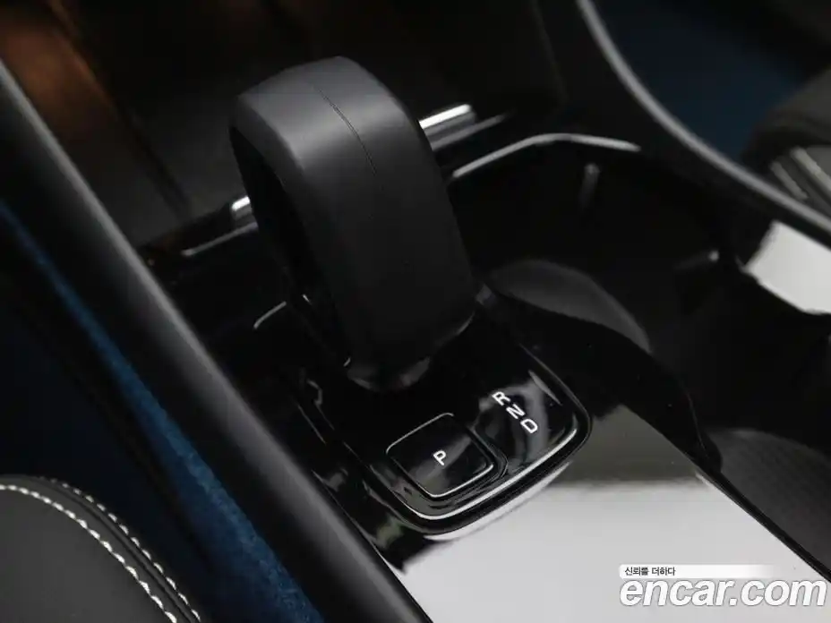 Volvo XC40 2024 1.0 Автомат в Москве № 164730, фото 12