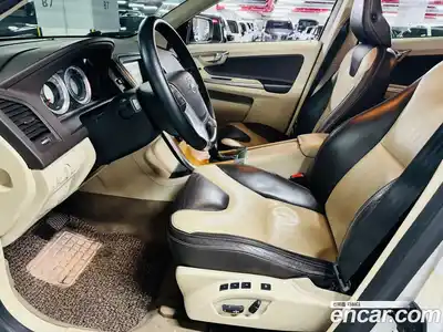 Volvo XC60 2013 2.0 Автомат в Москве № 164838, миниатюра 11