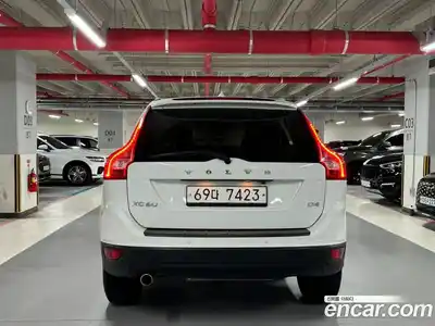 Volvo XC60 2013 2.0 Автомат в Москве № 164838, миниатюра 4