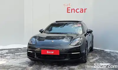 Porsche Panamera, 2018