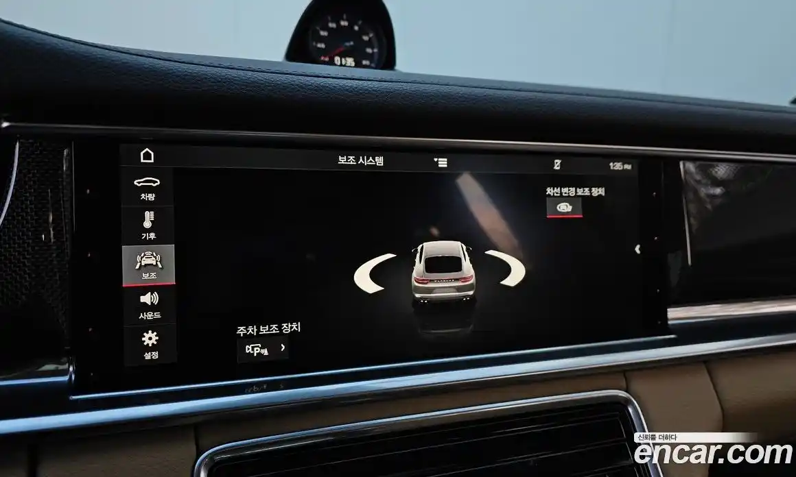 Porsche Panamera 2018 3.0 Автомат в Москве № 165545, фото 11