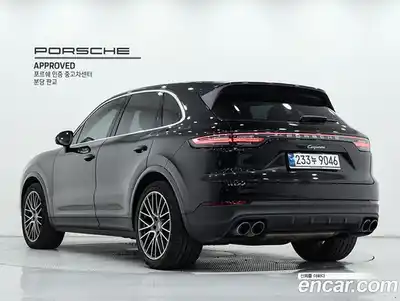 Porsche Cayenne 2023 3.0 Автомат в Москве № 165769, миниатюра 2