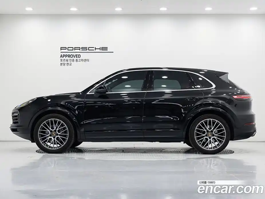Porsche Cayenne 2023 3.0 Автомат в Москве № 165769, фото 6