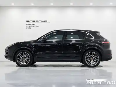 Porsche Cayenne 2023 3.0 Автомат в Москве № 165769, миниатюра 6