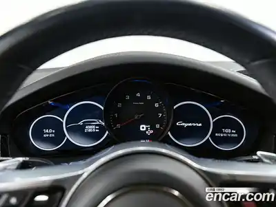 Porsche Cayenne 2023 3.0 Автомат в Москве № 165769, миниатюра 8