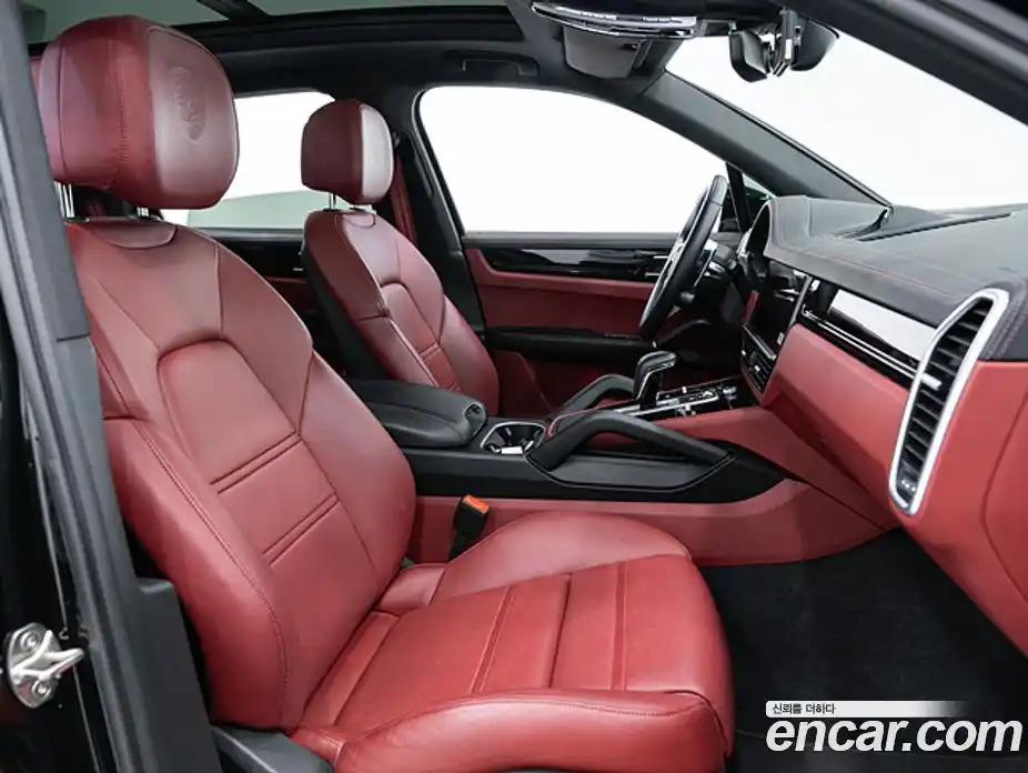 Porsche Cayenne 2023 3.0 Автомат в Москве № 165787, фото 14