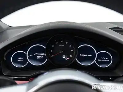 Porsche Cayenne 2023 3.0 Автомат в Москве № 165787, миниатюра 8