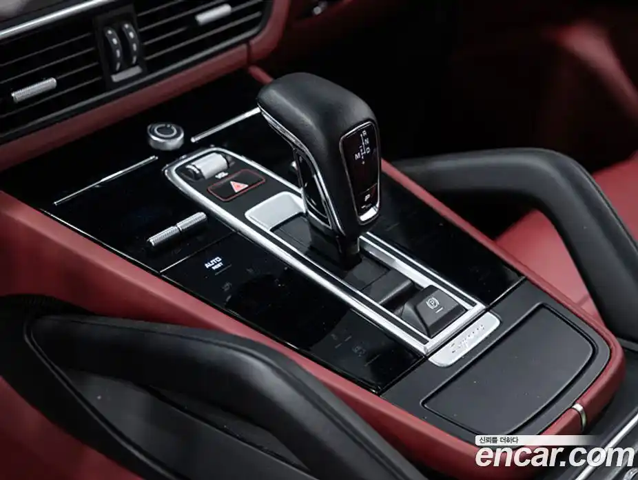 Porsche Cayenne 2023 3.0 Автомат в Москве № 165787, фото 9