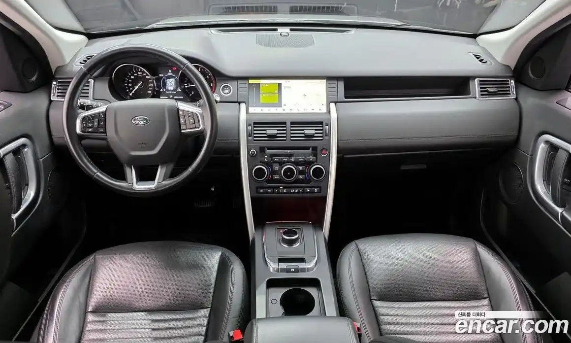 Land Rover Discovery Sport 2019 2.0 Автомат в Москве № 166316, фото 17