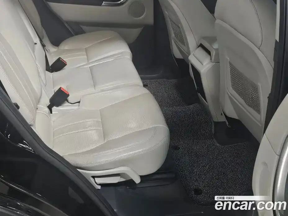 Land Rover Discovery Sport 2016 2.0 Автомат в Москве № 166326, фото 12