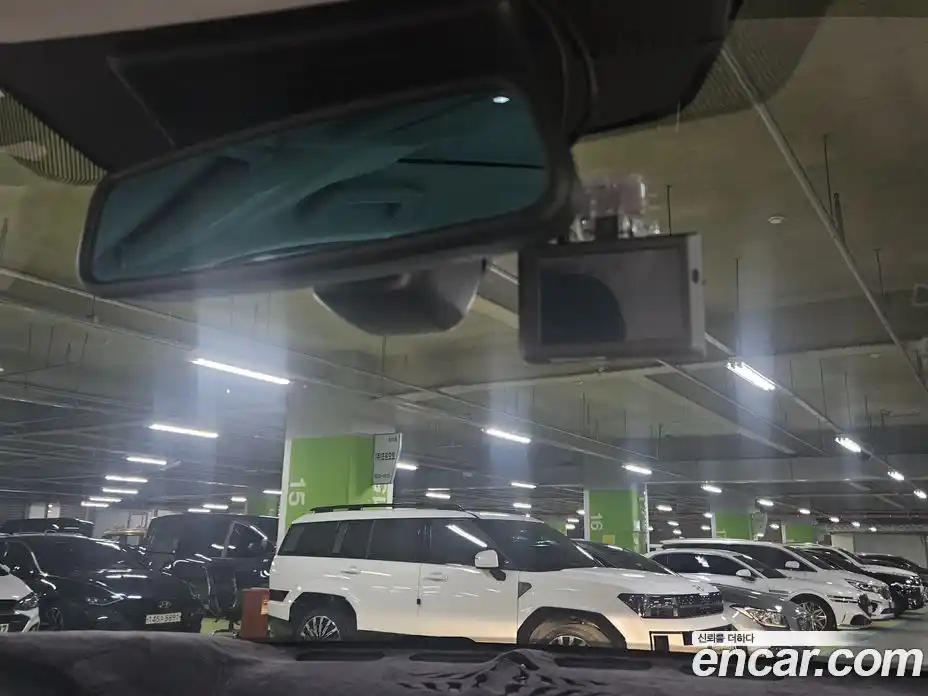 Land Rover Discovery Sport 2016 2.0 Автомат в Москве № 166326, фото 16