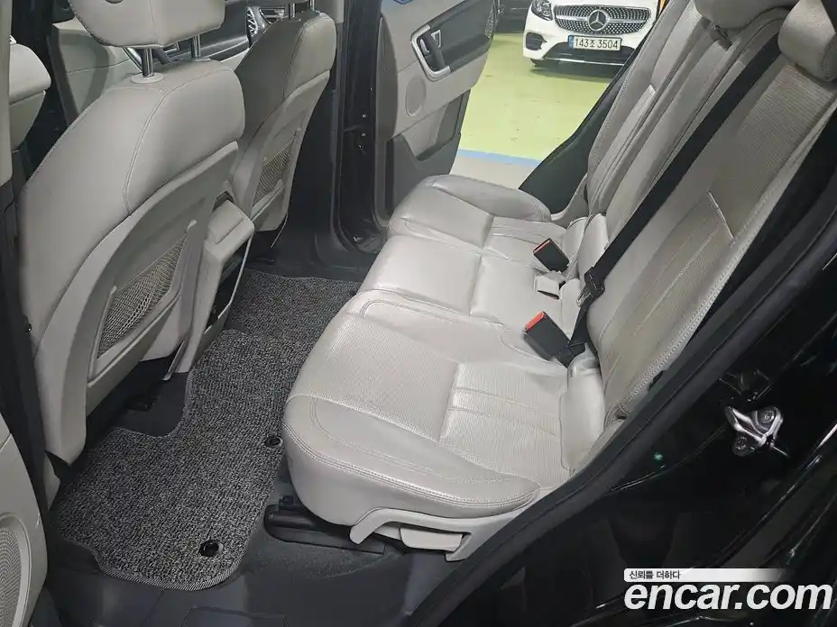 Land Rover Discovery Sport 2016 2.0 Автомат в Москве № 166326, фото 17