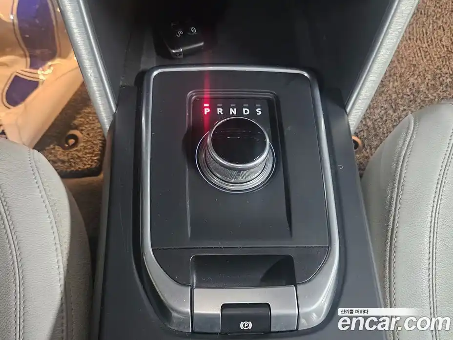 Land Rover Discovery Sport 2016 2.0 Автомат в Москве № 166326, фото 9