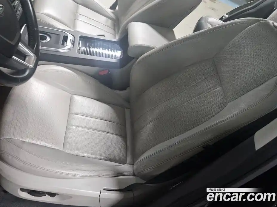 Land Rover Discovery Sport 2016 2.0 Автомат в Москве № 166326, фото 10