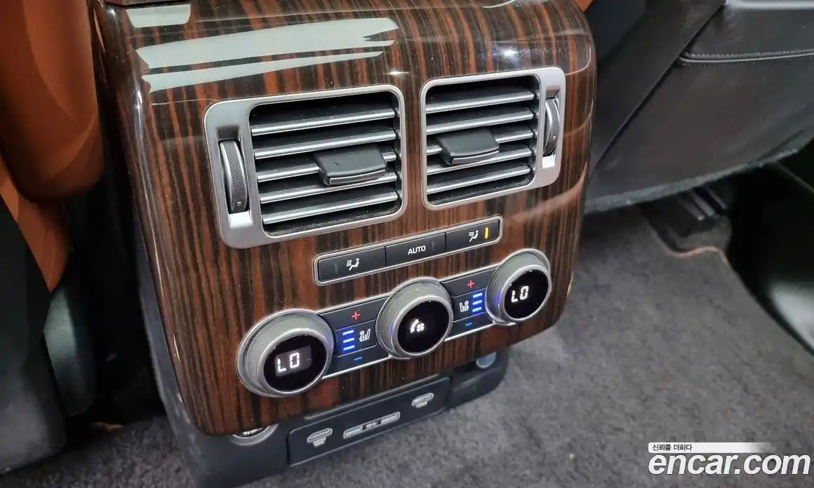 Land Rover Range-Rover 2017 5.0 Автомат в Москве № 166328, фото 18