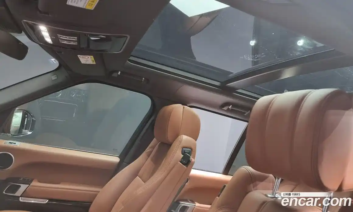 Land Rover Range-Rover 2017 5.0 Автомат в Москве № 166328, фото 19