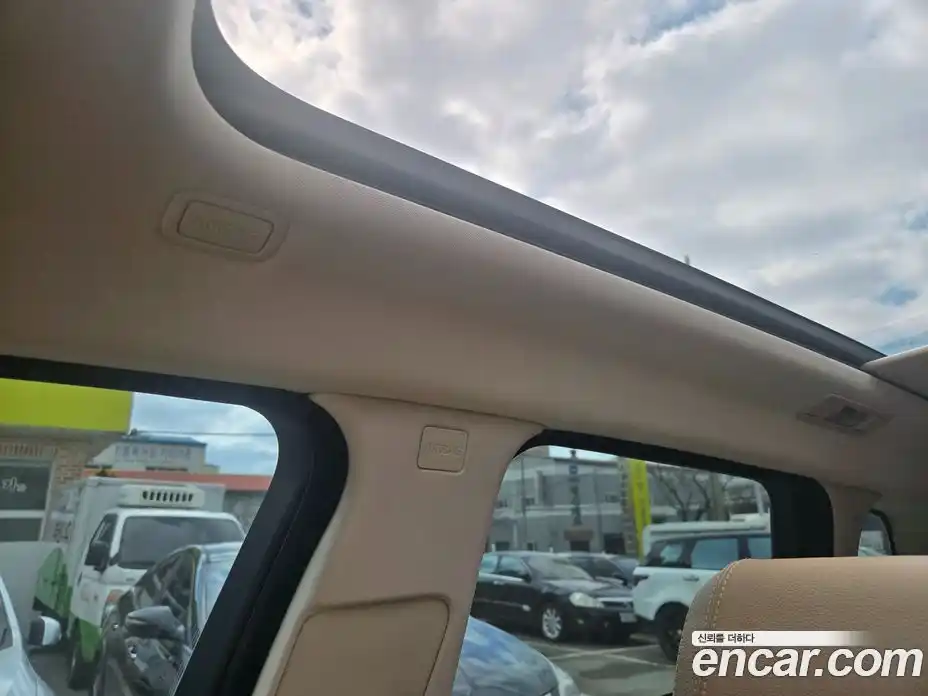 Land Rover Range-Rover Evoque 2017 2.0 Автомат в Москве № 166809, фото 15