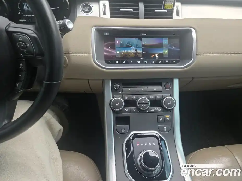 Land Rover Range-Rover Evoque 2017 2.0 Автомат в Москве № 166809, фото 17