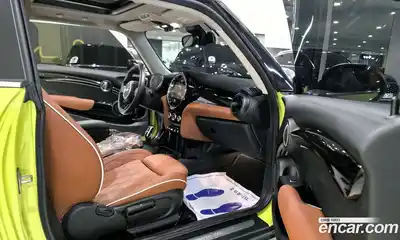 Mini Cooper 2024 2.0 Автомат в Москве № 167425, миниатюра 9